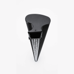 Czarny aluminiowy tarnik fasadowy z 1600 mm LED, nowoczesny design.